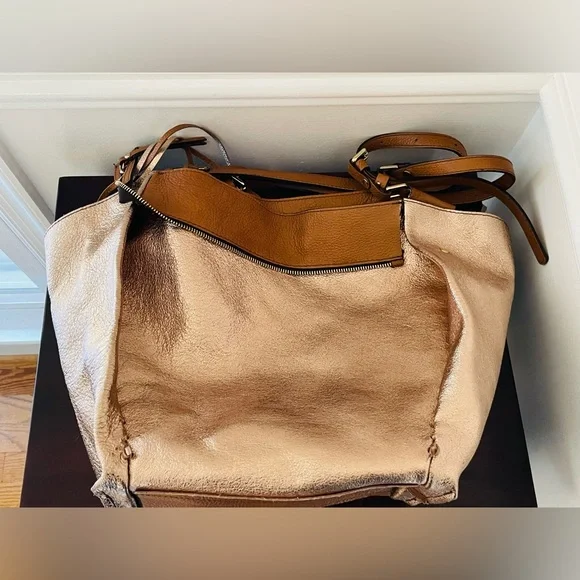 Gianni Chiarini Brown Gold Leather, with Tassels Soft And Supple Purse In EUC - Picture 10 of 15